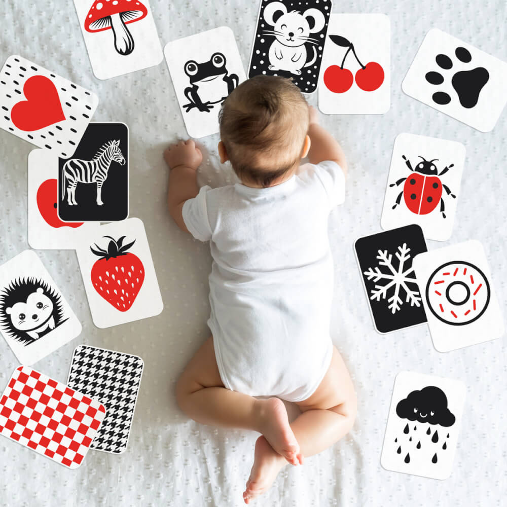 Montessori contrast cards for babies